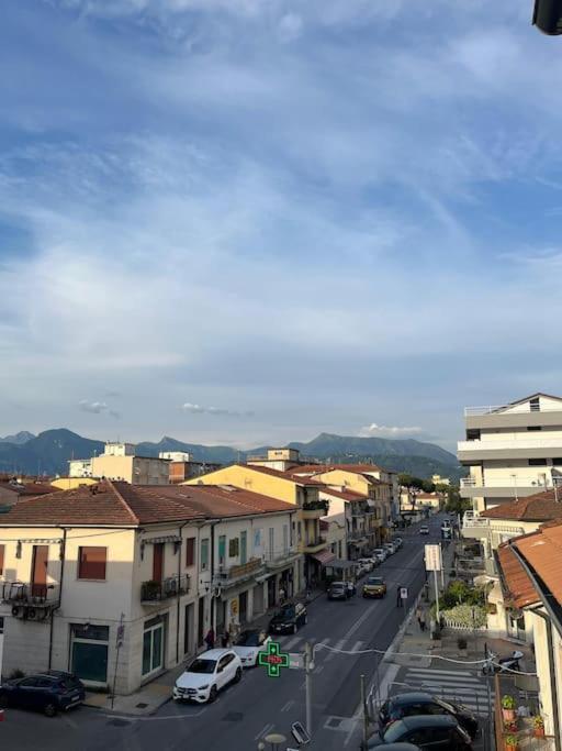 Appartamento Marco Polo Viareggio Buitenkant foto